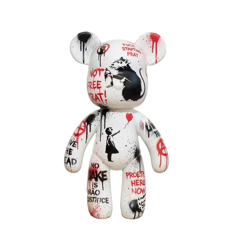 nanabeeldjes.nl_bear_in_BANKSY_style